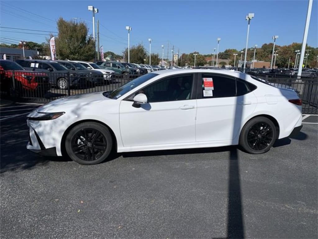 New 2026 Toyota Camry SE SE