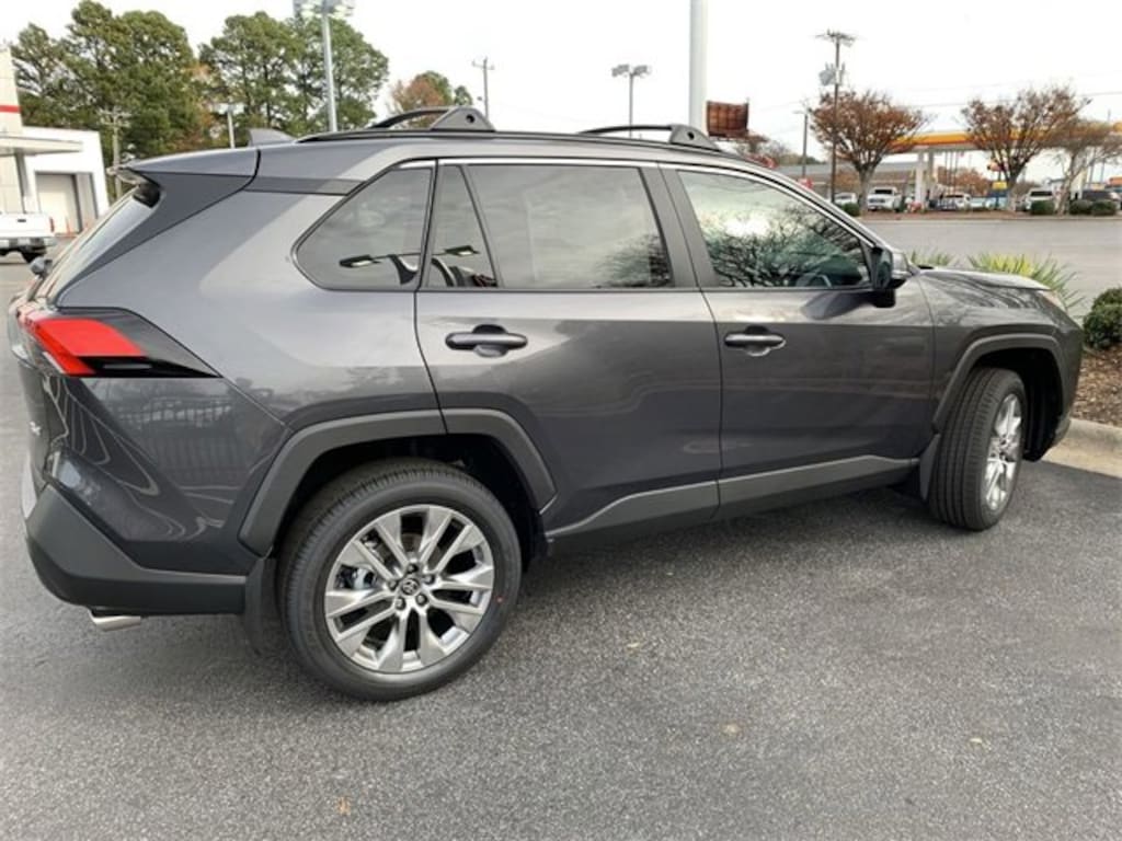 New 2025 Toyota RAV4 XLE Premium XLE PREM FWD SUV