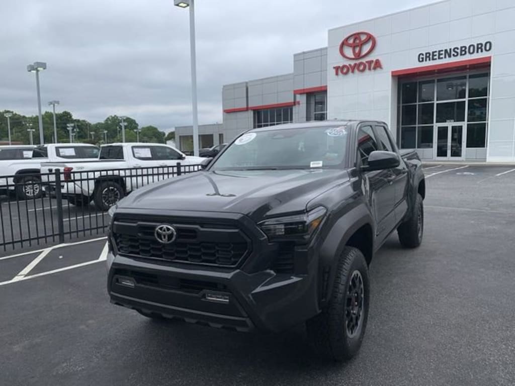 Certified 2025 Toyota Tacoma TRD Off Road Truck
