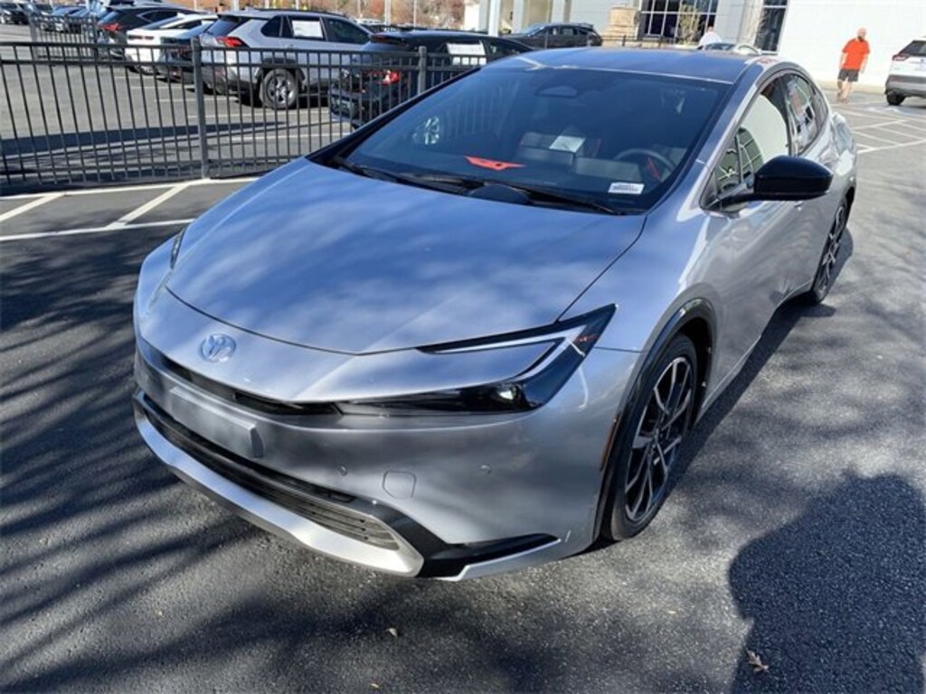 New 2026 Toyota Prius Plug-in Hybrid XSE PLUG-IN HYBRID