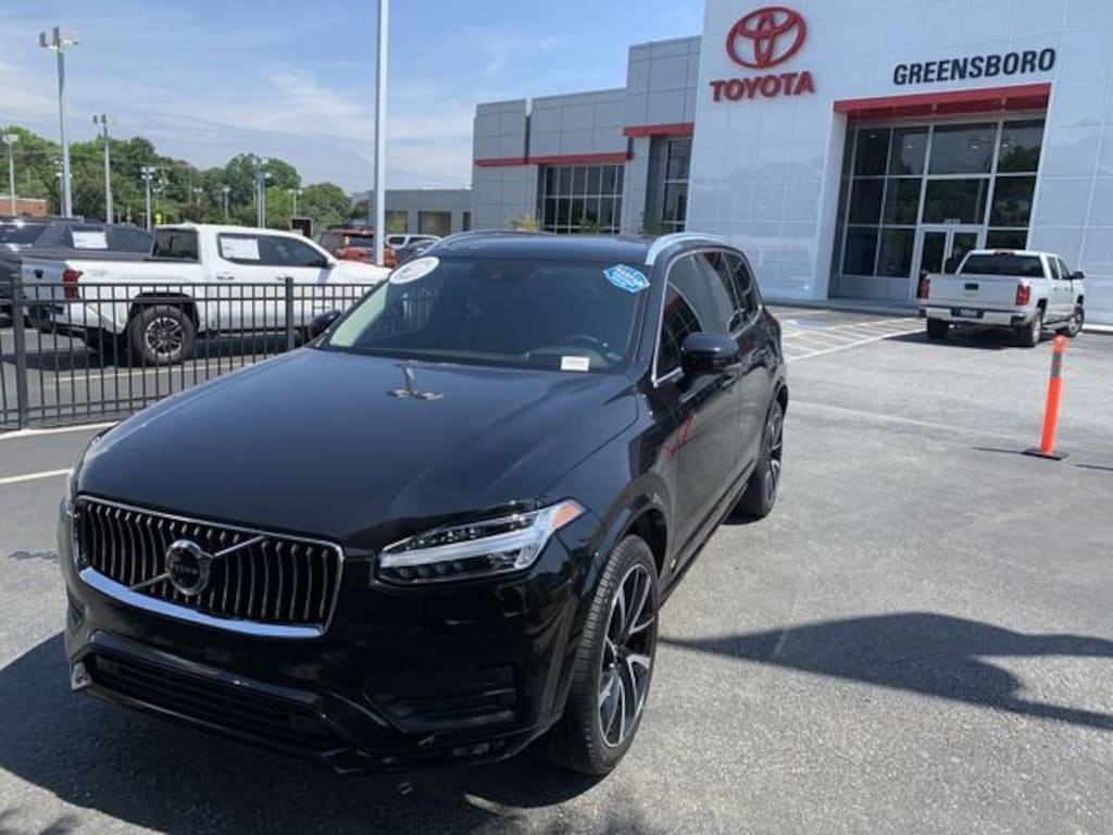 Used 2022 Volvo XC90 T6 AWD Momentum 7 Seater Sport Utility
