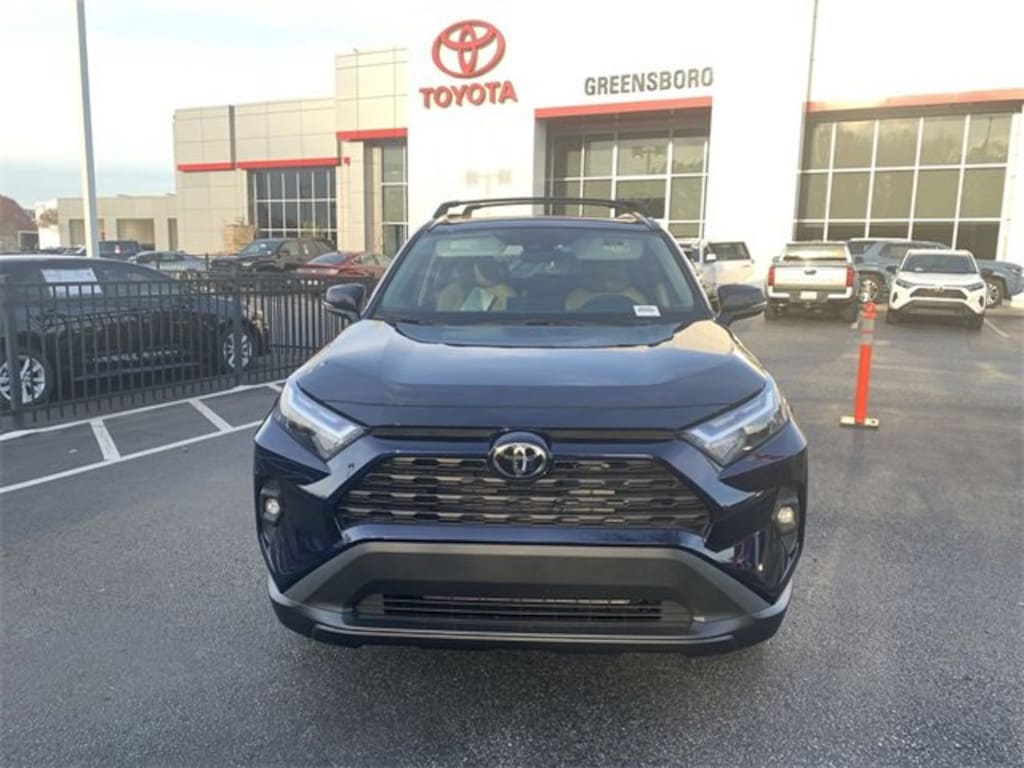 New 2025 Toyota RAV4 XLE Premium XLE PREM AWD SUV