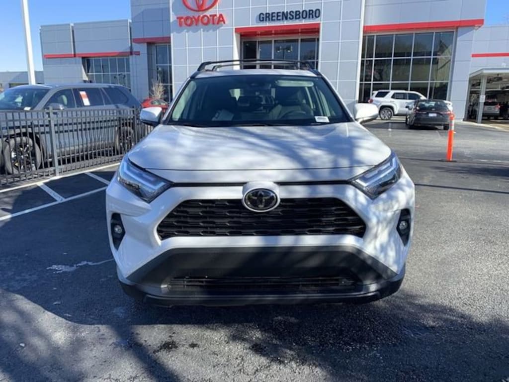 New 2025 Toyota RAV4 XLE Premium XLE PREM FWD SUV