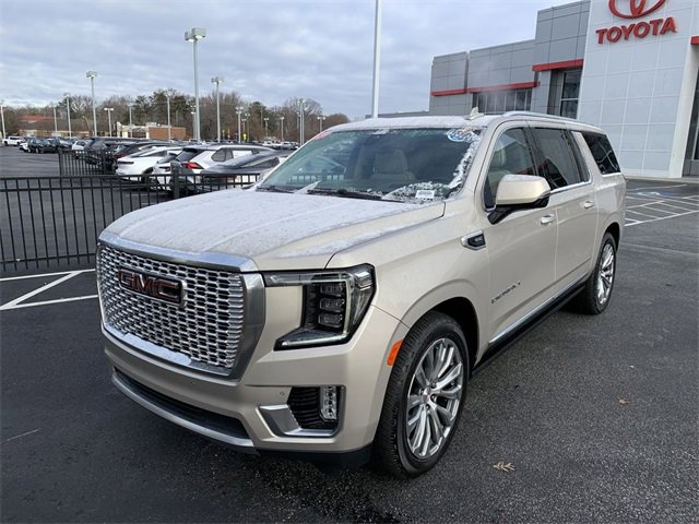 2021 GMC Yukon XL Denali's photo