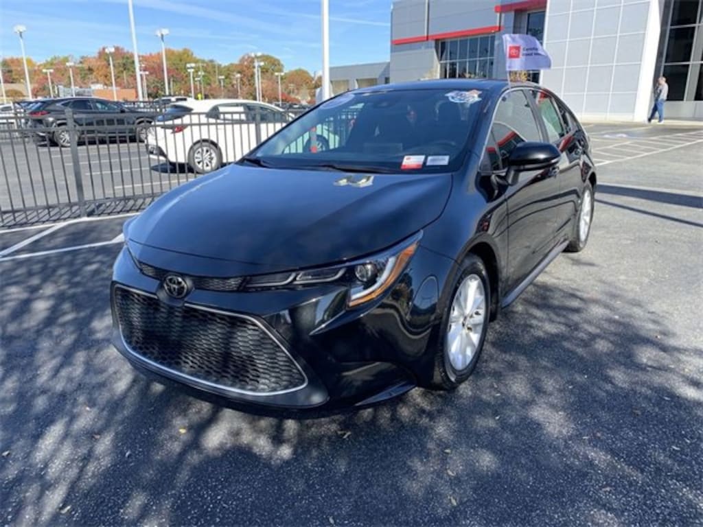 Used 2022 Toyota Corolla XLE Sedan
