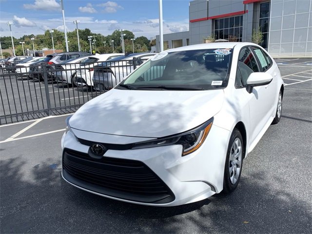 2024 Toyota Corolla LE photo 4