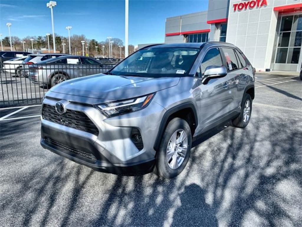 New 2025 Toyota RAV4 Hybrid XLE XLE AWD SUV