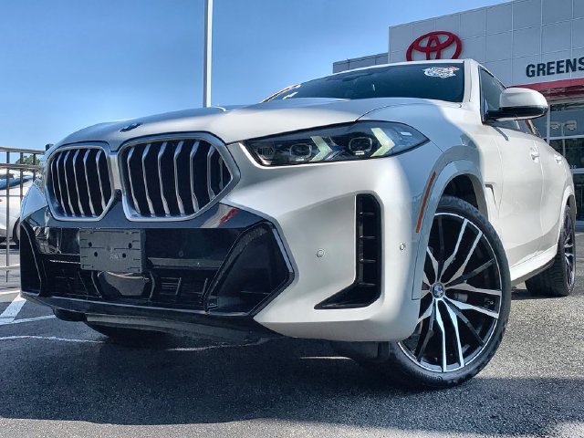 2026 BMW X6 40i