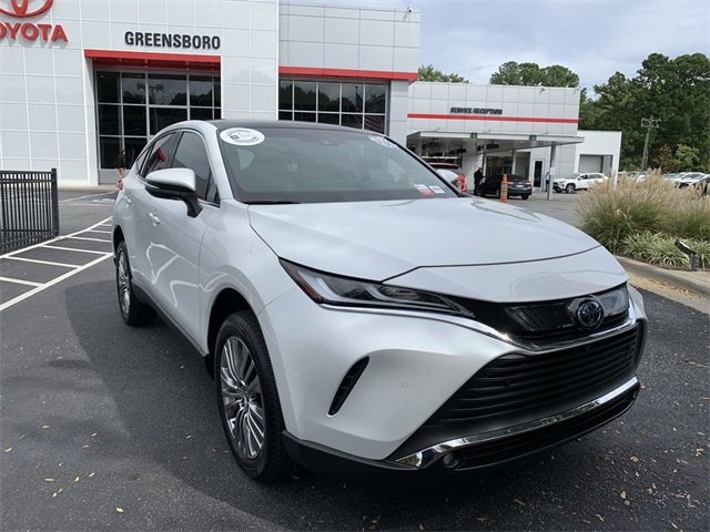 2024 Toyota Venza Limited photo 2