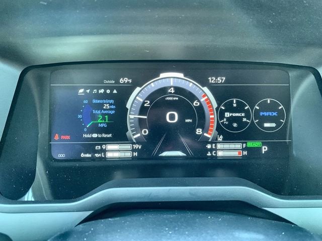 2026 Toyota Tundra Limited - Photo 20