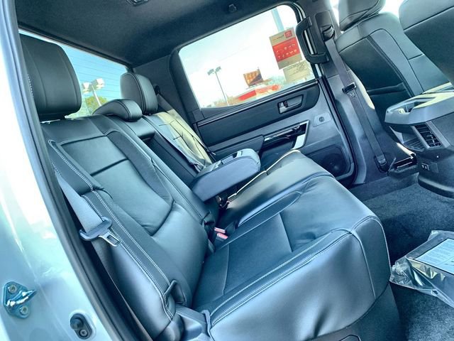 2026 Toyota Tundra Limited - Photo 12