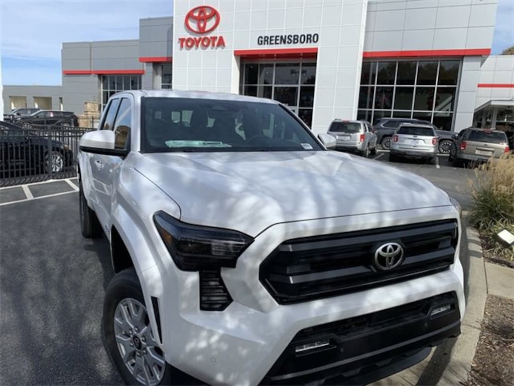 New 2025 Toyota Tacoma SR5 4X4 DOUBLE CAB