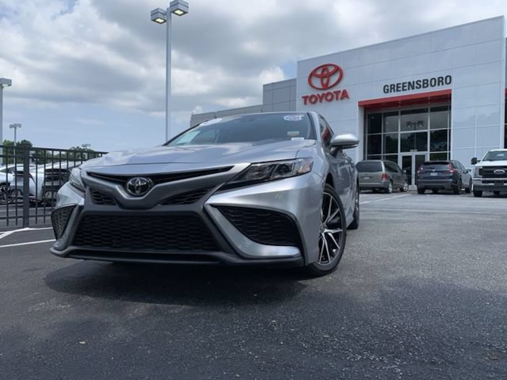 Used 2024 Toyota Camry SE Sedan