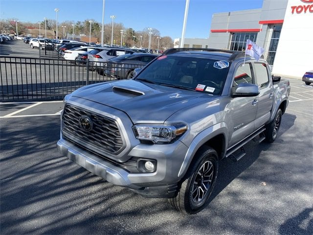 2021 Toyota Tacoma TRD Sport's photo