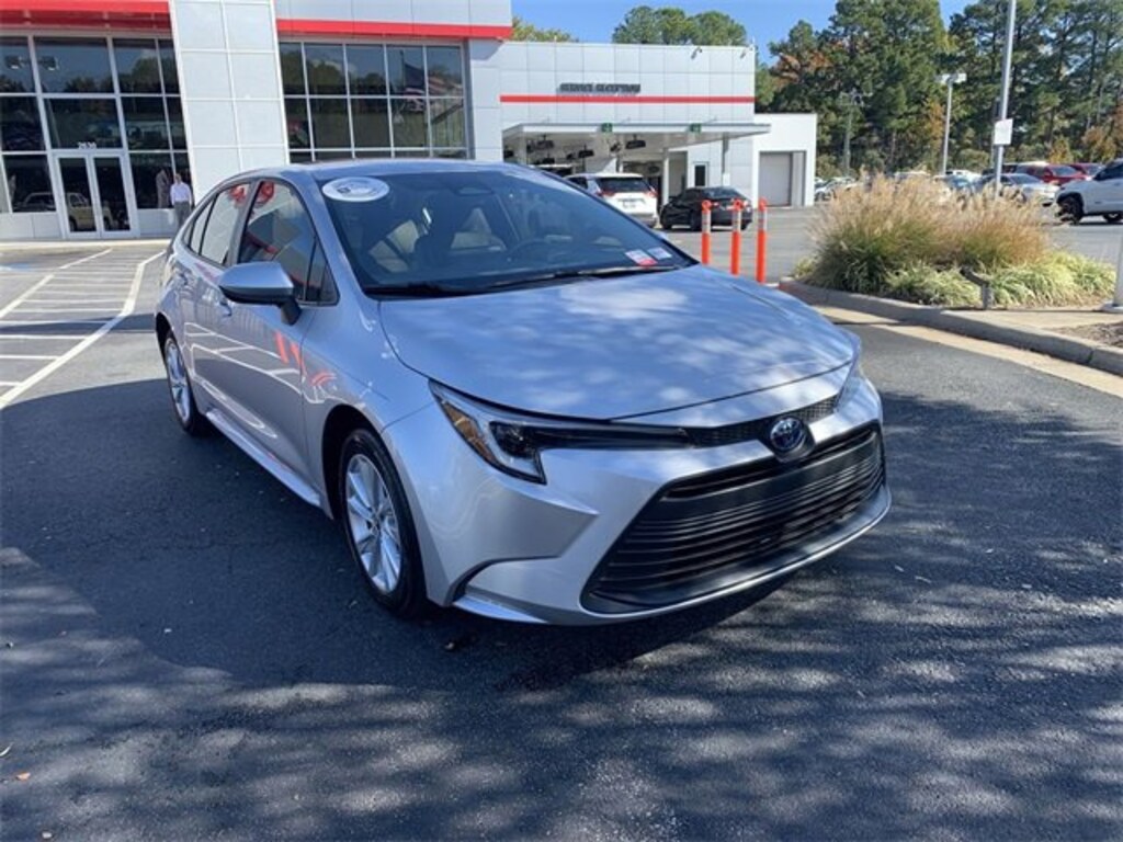 Used 2024 Toyota Corolla Hybrid LE Sedan