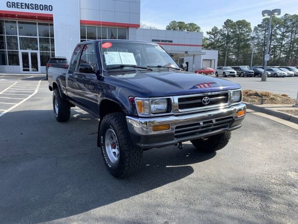 Used 1994 Toyota 4WD Trucks DX