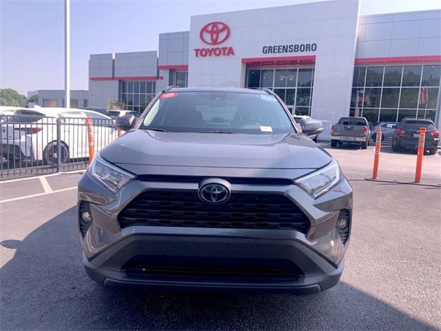 2020 Toyota RAV4 XLE