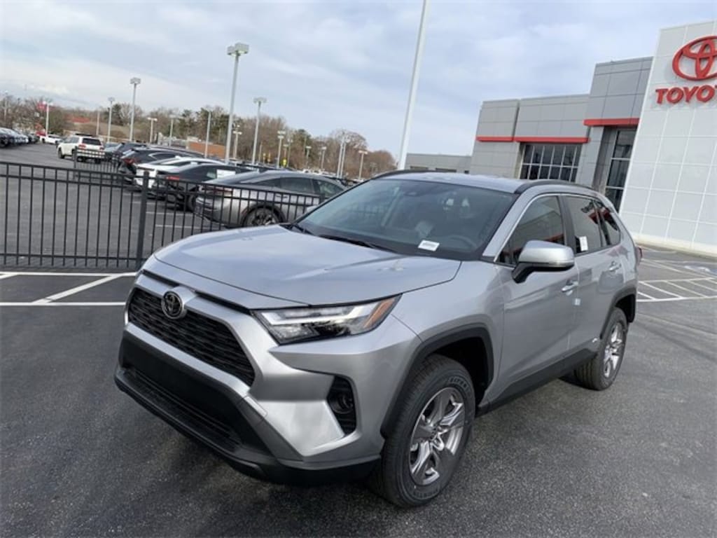 New 2025 Toyota RAV4 Hybrid XLE XLE AWD SUV
