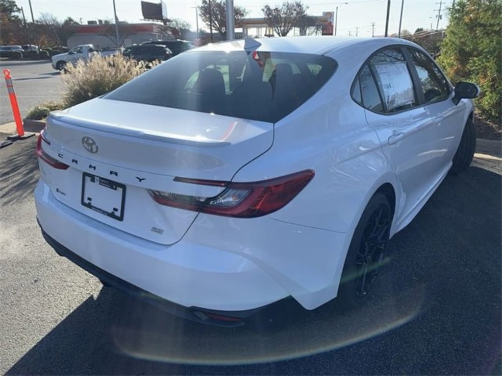 New 2026 Toyota Camry SE SE