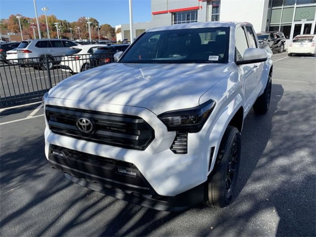 New 2025 Toyota Tacoma SR5 4X2 DOUBLE CAB