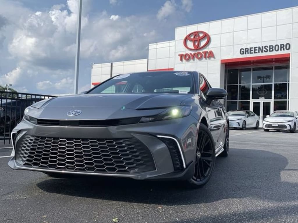 Used 2026 Toyota Camry SE Sedan