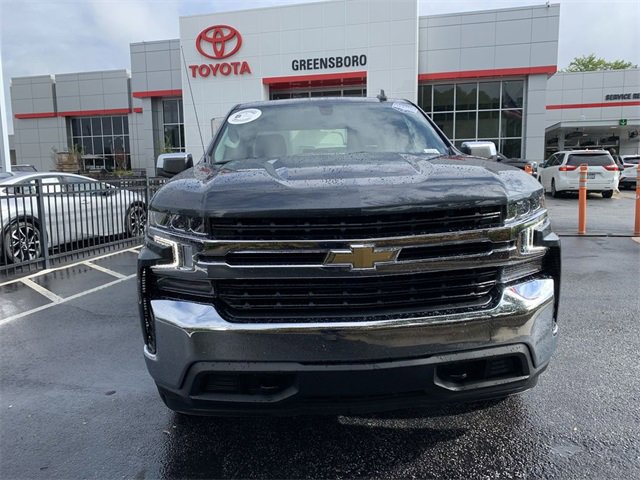 2022 Chevrolet Silverado 1500 LT photo 3