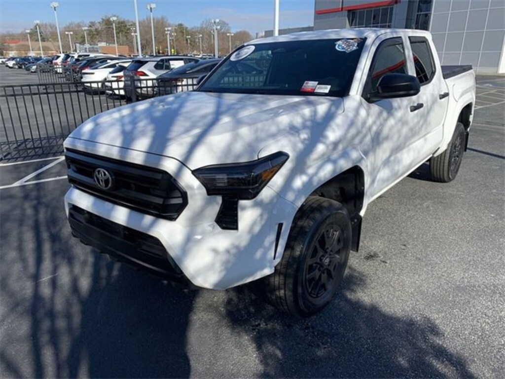 Used 2024 Toyota Tacoma SR Truck