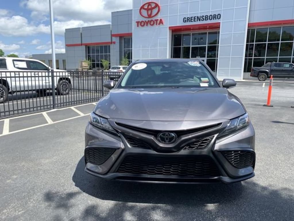 Used 2024 Toyota Camry SE Sedan