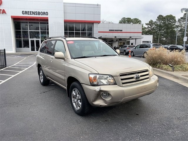 Used 2005 Toyota Highlander Base with VIN JTEDP21AX50080670 for sale in Greensboro, NC
