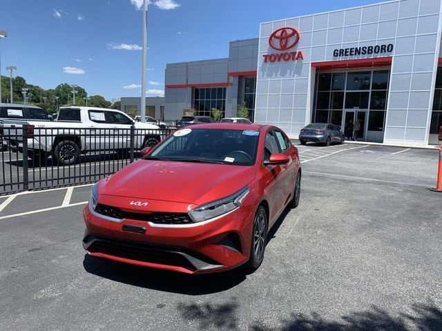 2023 Kia Forte LXS AT's photo