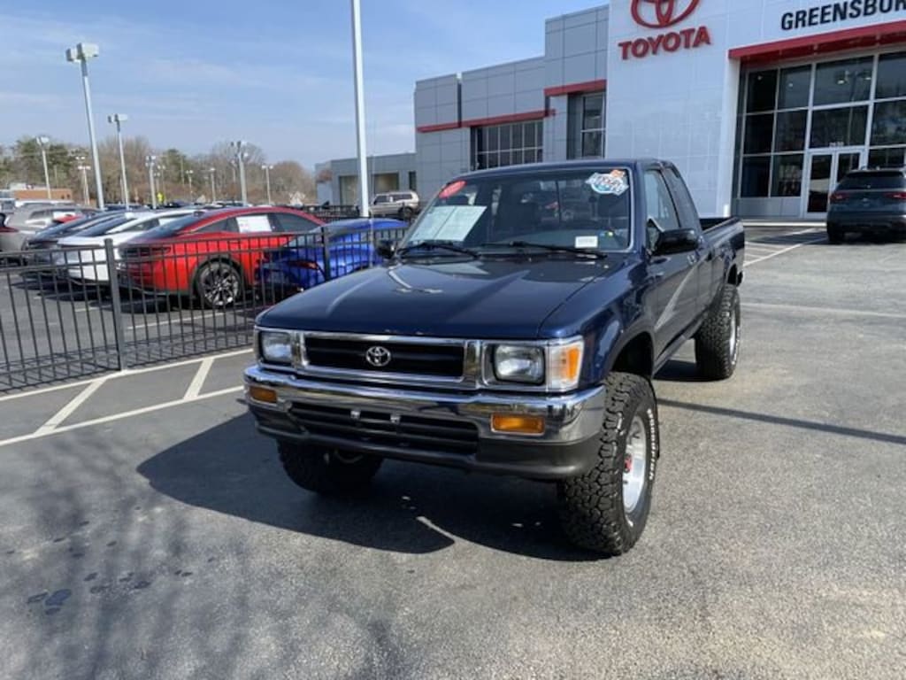 Used 1994 Toyota 4WD Trucks DX