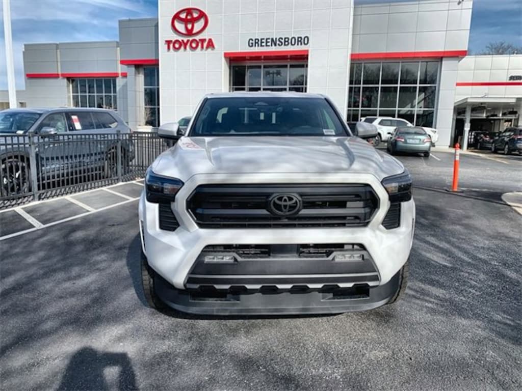 New 2025 Toyota Tacoma SR5 4X4 DOUBLE CAB