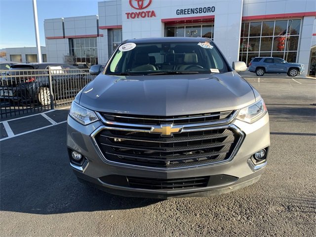 2021 Chevrolet Traverse Premier photo 2