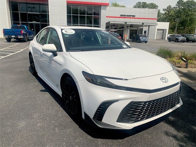 Certified 2025 Toyota Camry SE with VIN 4T1DAACK8SU512792 for sale in Greensboro, NC