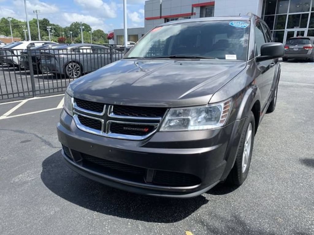Used 2017 Dodge Journey SE Sport Utility