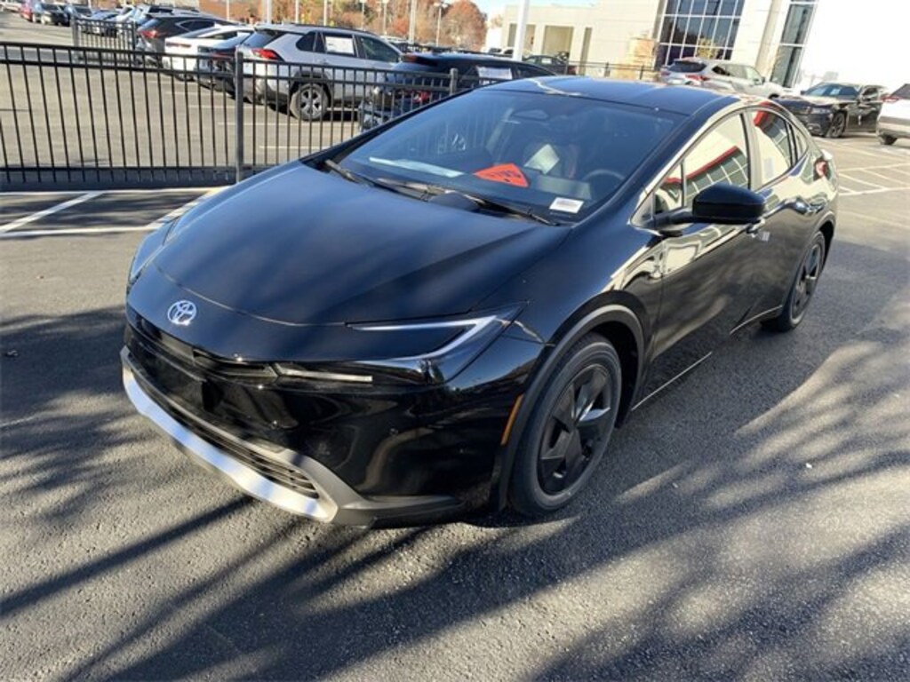 New 2026 Toyota Prius Plug-in Hybrid SE PLUG-IN HYBRID