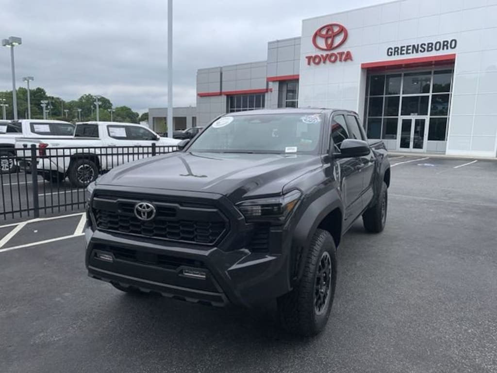 Certified 2025 Toyota Tacoma TRD Off Road Truck