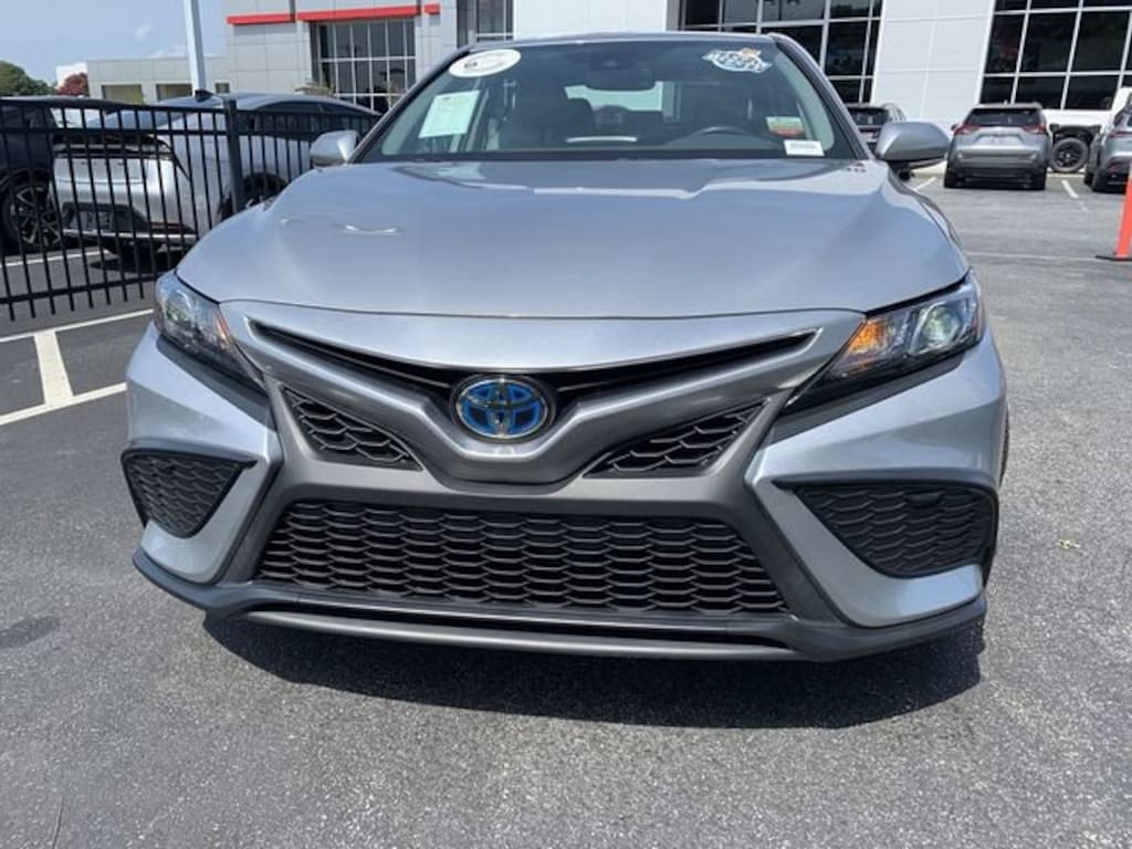 Used 2024 Toyota Camry Hybrid SE Sedan