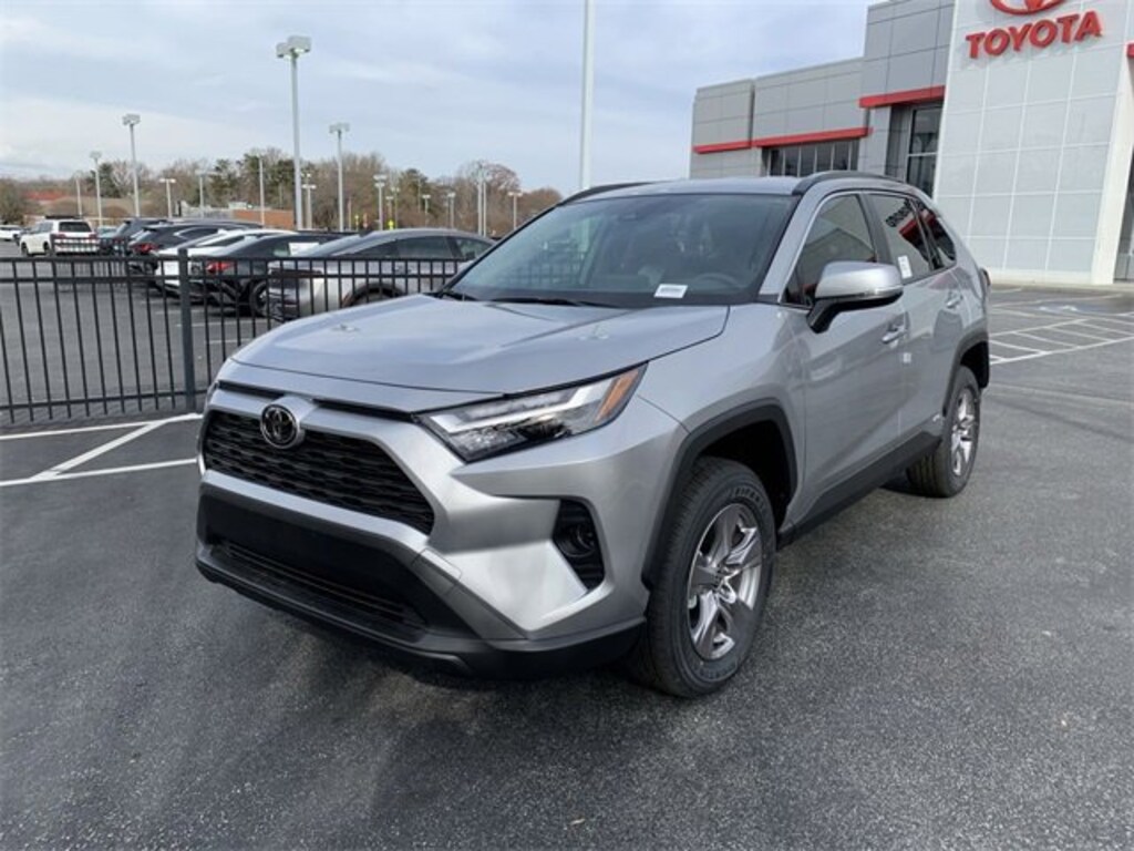 New 2025 Toyota RAV4 Hybrid XLE XLE AWD SUV