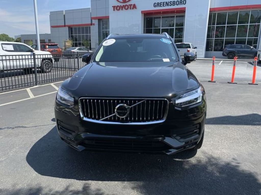 Used 2022 Volvo XC90 T6 AWD Momentum 7 Seater Sport Utility