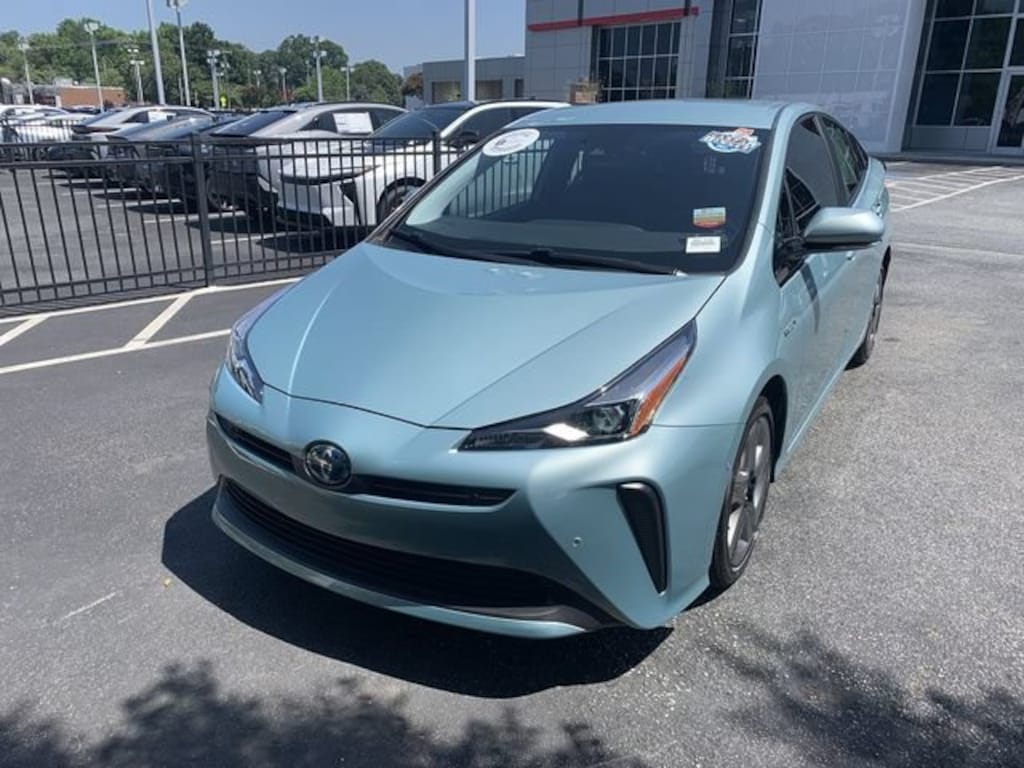Certified 2019 Toyota Prius XLE Hatchback