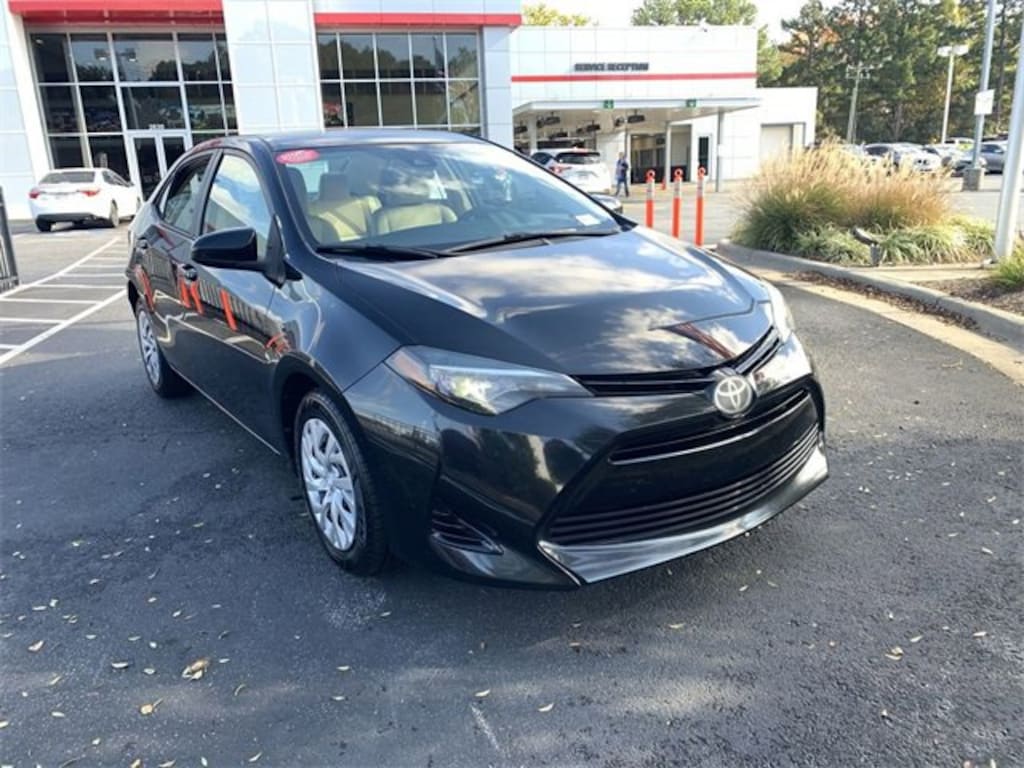 Used 2017 Toyota Corolla LE Sedan