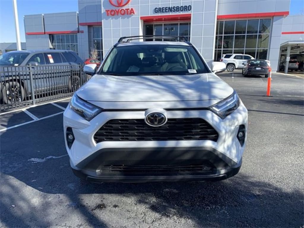 New 2025 Toyota RAV4 XLE Premium XLE PREM FWD SUV