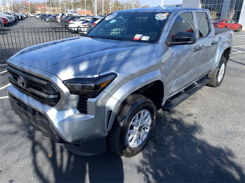 Used 2024 Toyota Tacoma SR Truck