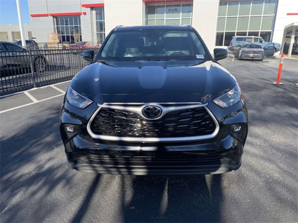 New 2026 Toyota Highlander XLE XLE AWD