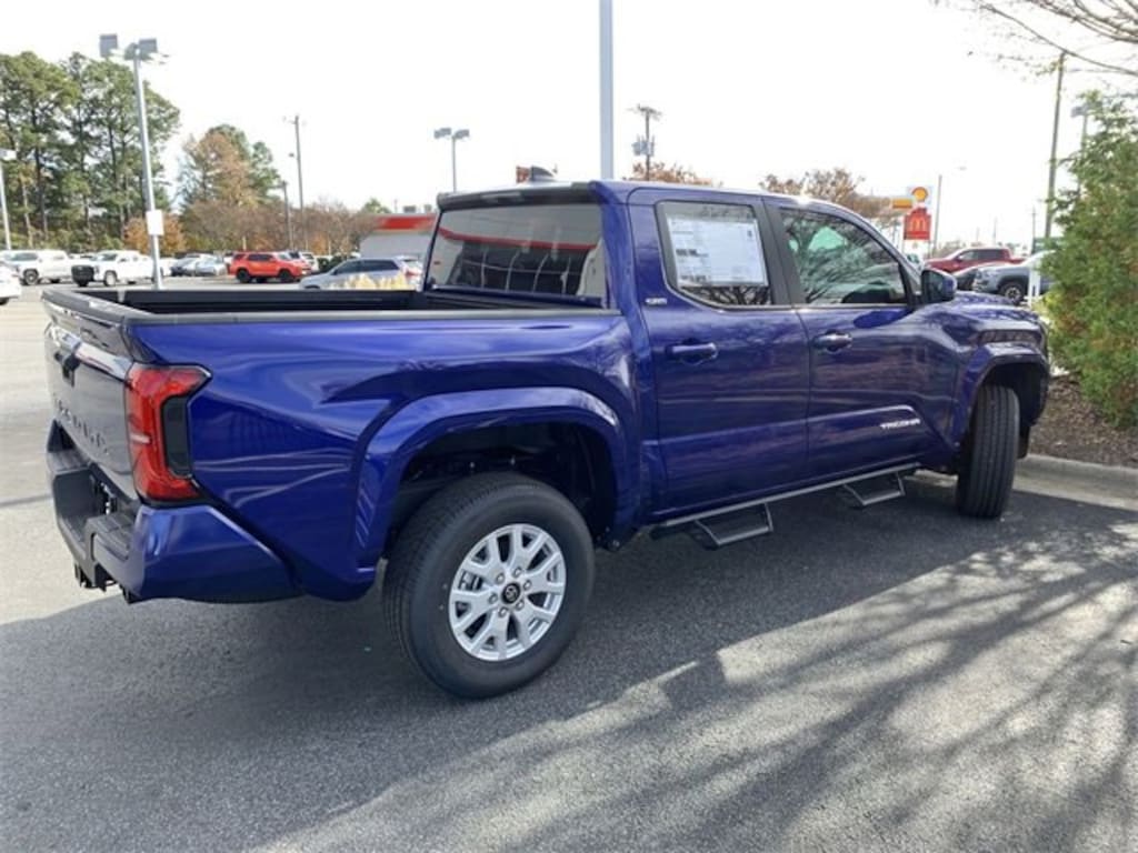 New 2025 Toyota Tacoma SR5 4X4 DOUBLE CAB