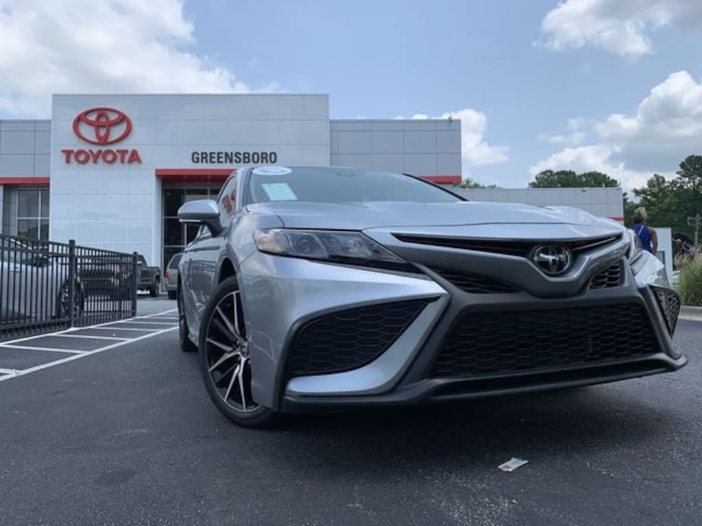 Used 2024 Toyota Camry SE Sedan