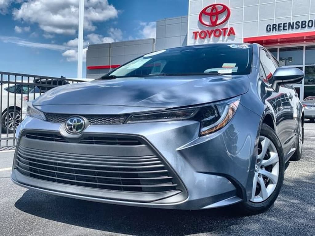 Used 2025 Toyota Corolla LE Sedan