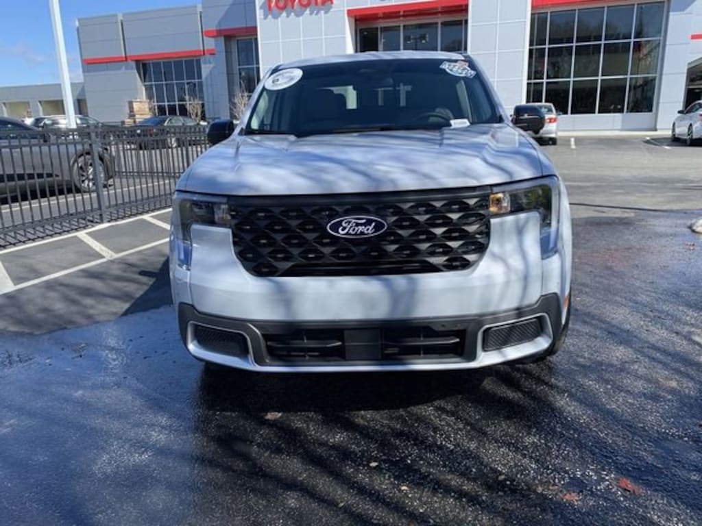 Used 2025 Ford Maverick Lariat Truck