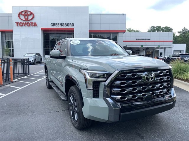 2025 Toyota Tundra Platinum photo 2
